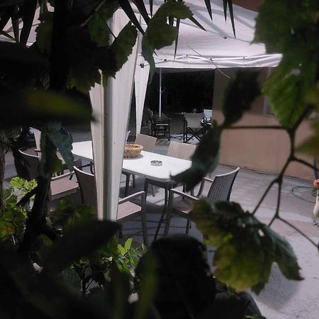 Lacasadirigas Lefkada City Bagian luar foto